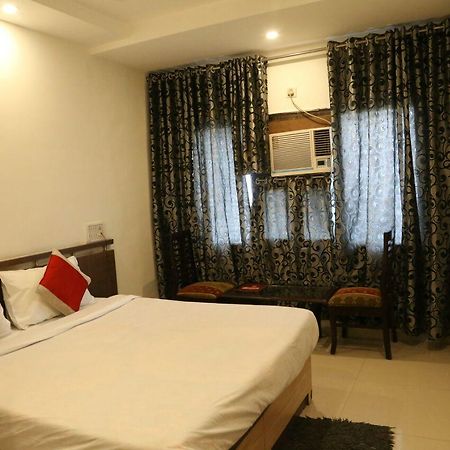 Hotel Surya Gwalior Dış mekan fotoğraf
